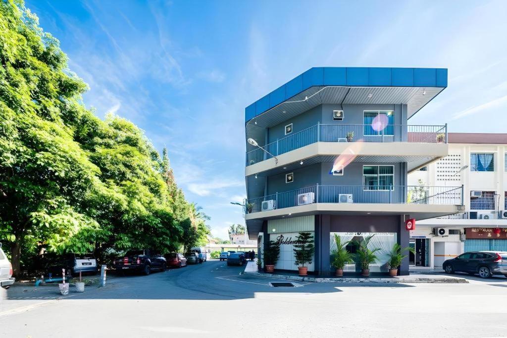 Goldenhill Hotel Kota Kinabalu Exterior foto